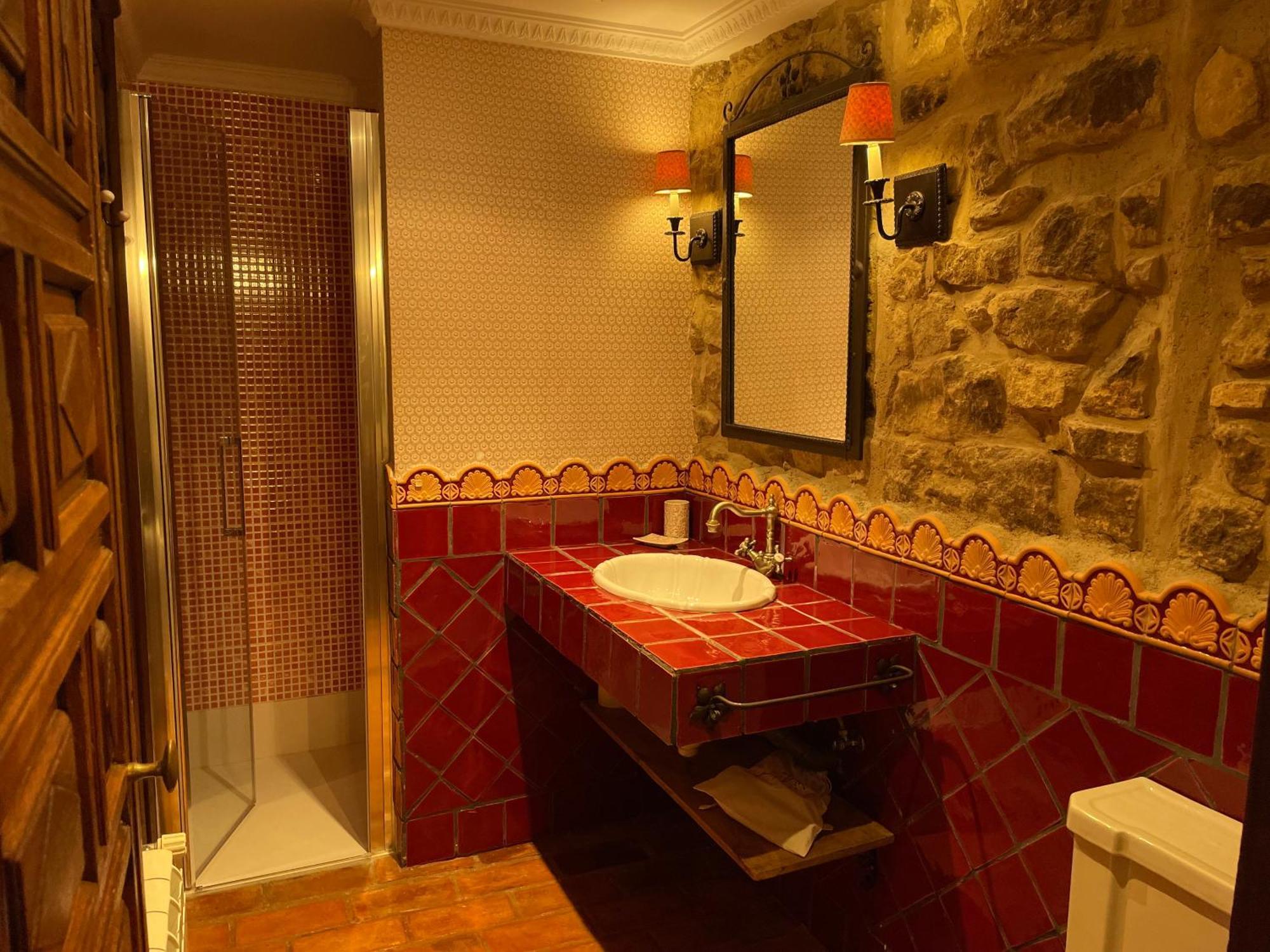 La Guardia The Manor House 게스트하우스 외부 사진